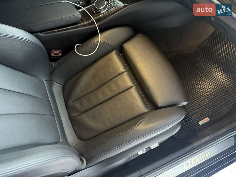 Седан BMW 5 Series 2017 в Звягеле