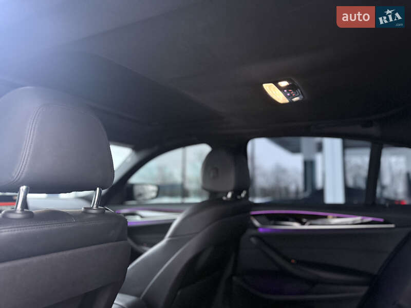 Седан BMW 5 Series 2017 в Звягеле