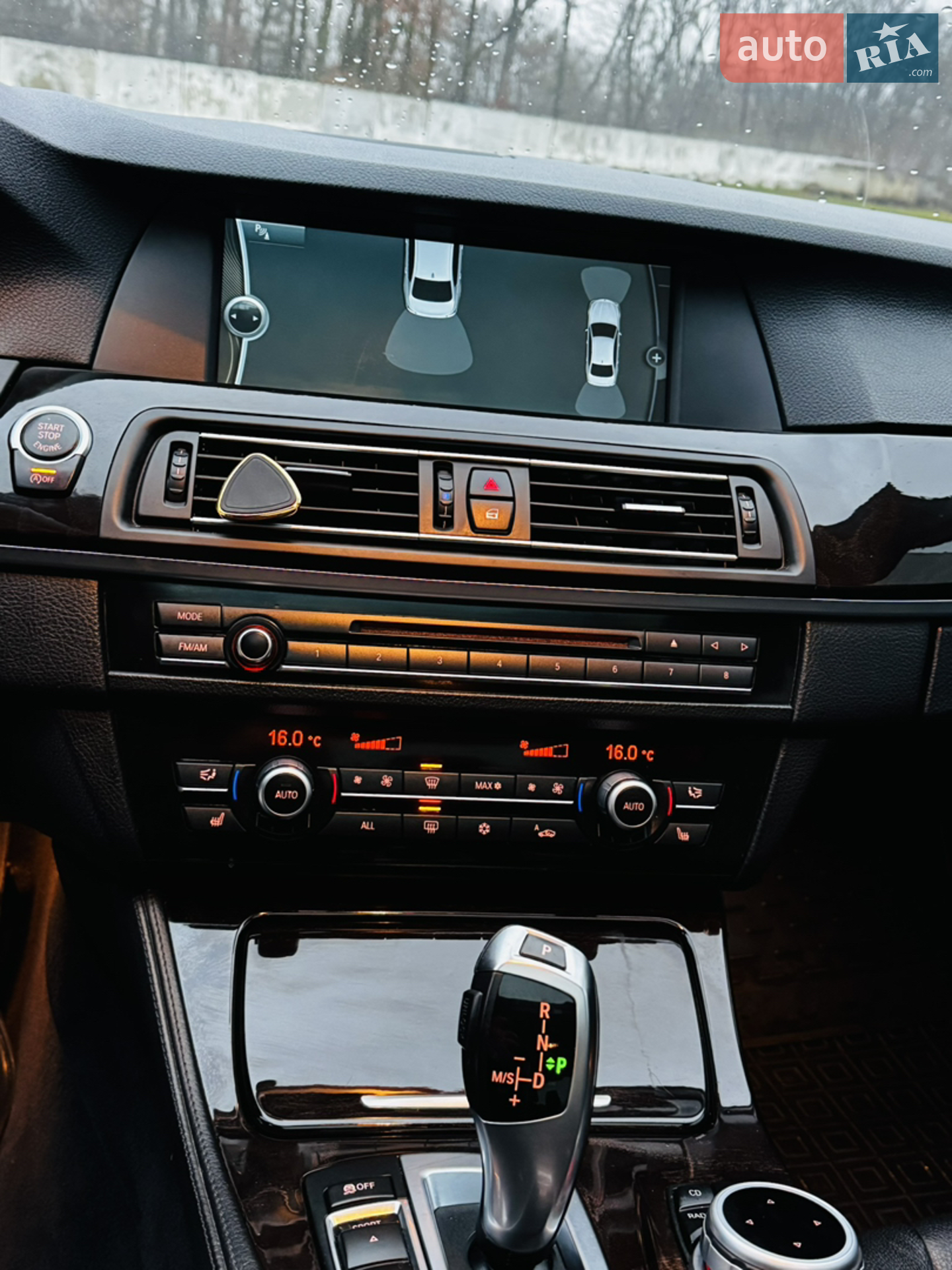 2011 BMW 5er - мініатюра 9