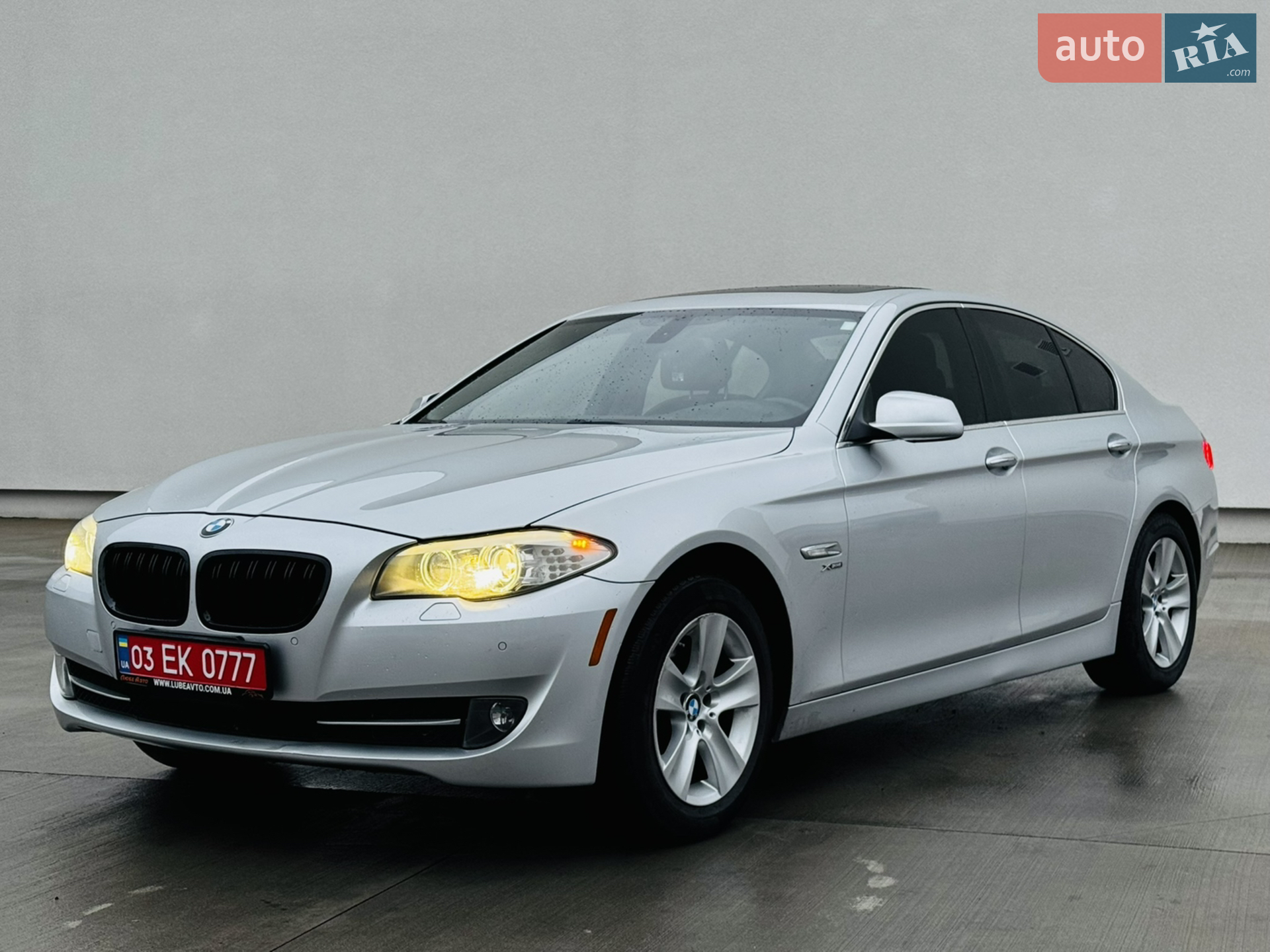 2011 BMW 5er - мініатюра 3