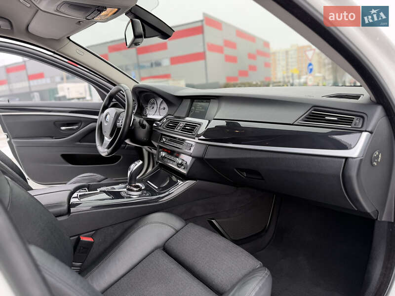 Седан BMW 5 Series 2012 в Киеве