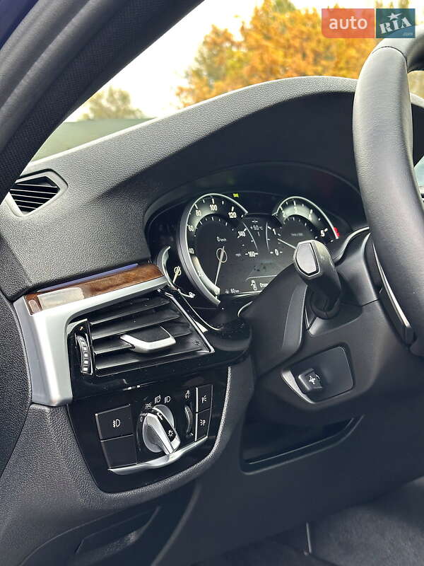 Седан BMW 5 Series 2017 в Днепре