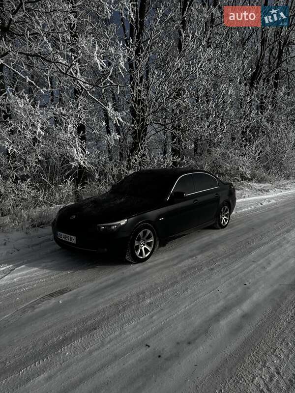 Седан BMW 5 Series 2007 в Виннице