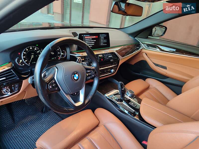 Седан BMW 5 Series 2018 в Ивано-Франковске