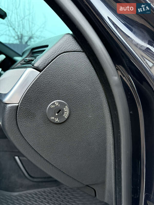 Седан BMW 5 Series 2012 в Шепетовке