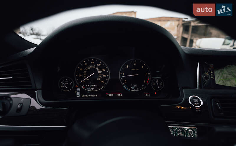 Седан BMW 5 Series 2013 в Львове