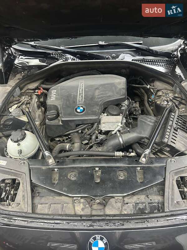 Седан BMW 5 Series 2015 в Каменском