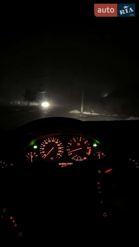 Седан BMW 5 Series 1996 в Краснограде