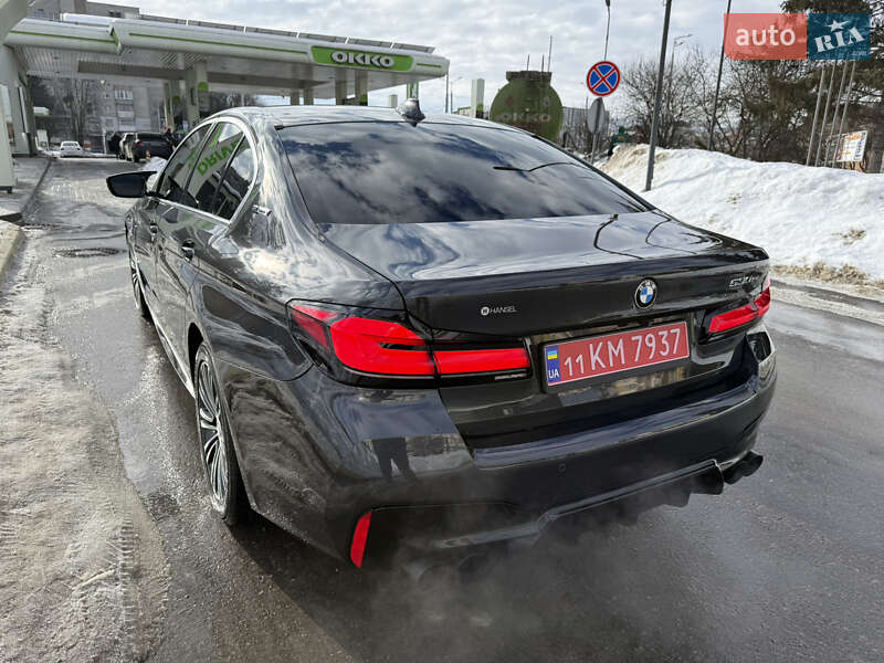 Седан BMW 5 Series 2019 в Львове