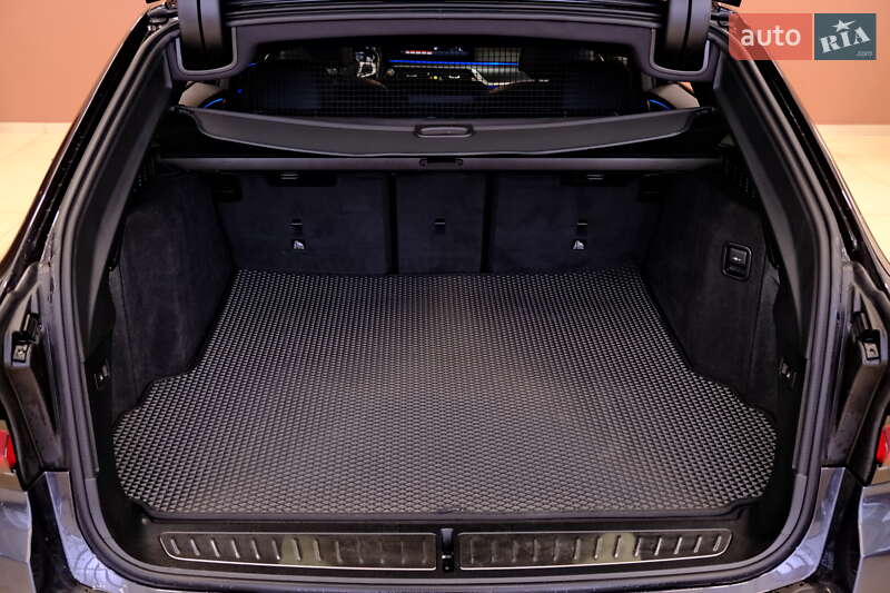 Универсал BMW 5 Series 2021 в Одессе