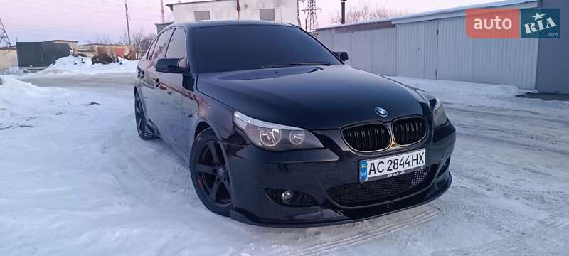 BMW 5 Series 2004 BMW 5 Series 2004