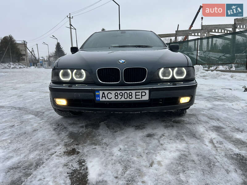 Универсал BMW 5 Series 2000 в Луцке