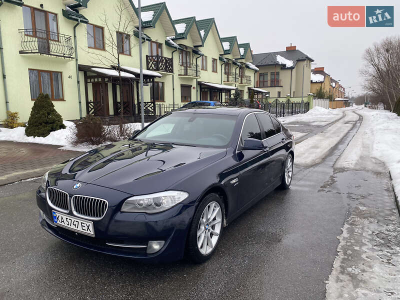 Седан BMW 5 Series 2011 в Стрые