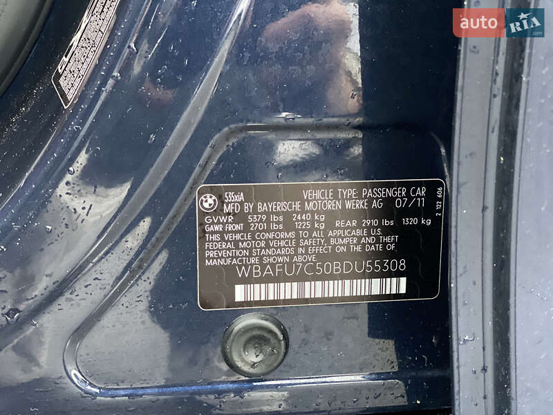 Седан BMW 5 Series 2011 в Стрые