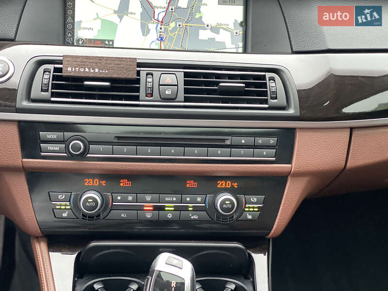 Седан BMW 5 Series 2011 в Стрые