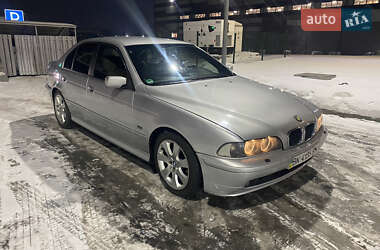 Седан BMW 5 Series 2002 в Киеве
