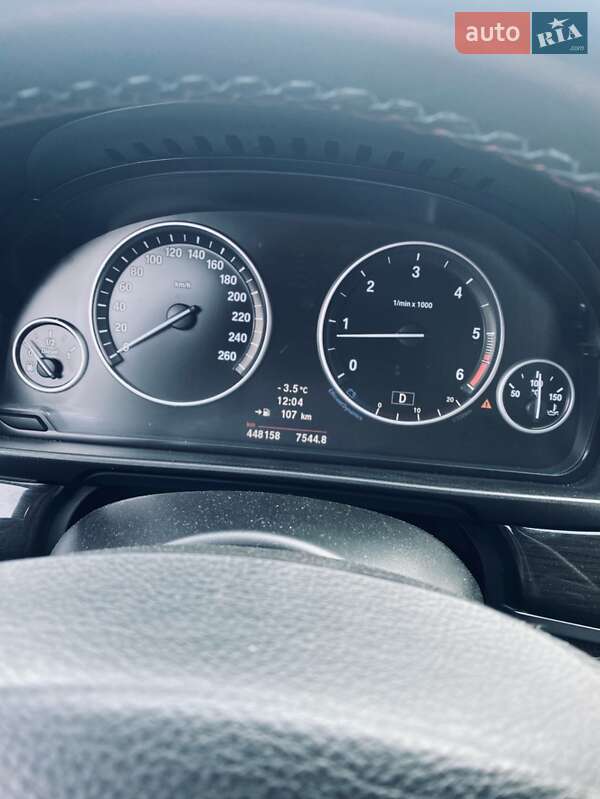 Седан BMW 5 Series 2012 в Гайсине