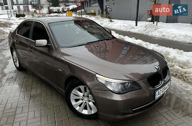Седан BMW 5 Series 2004 в Львове