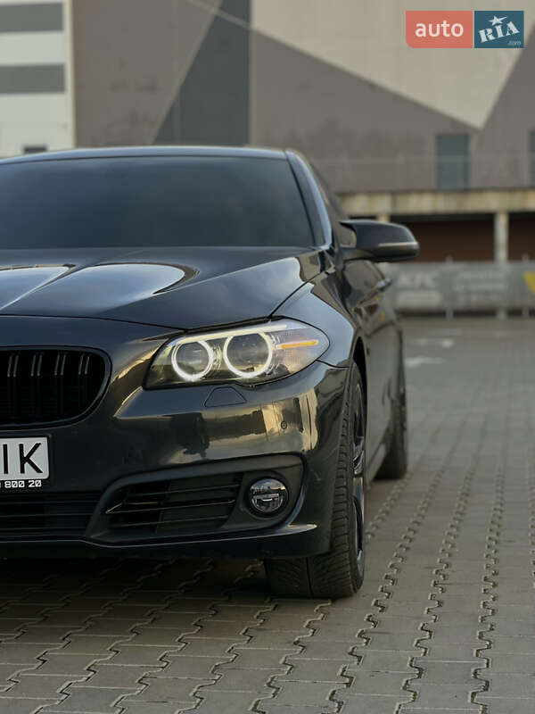 Седан BMW 5 Series 2015 в Ивано-Франковске