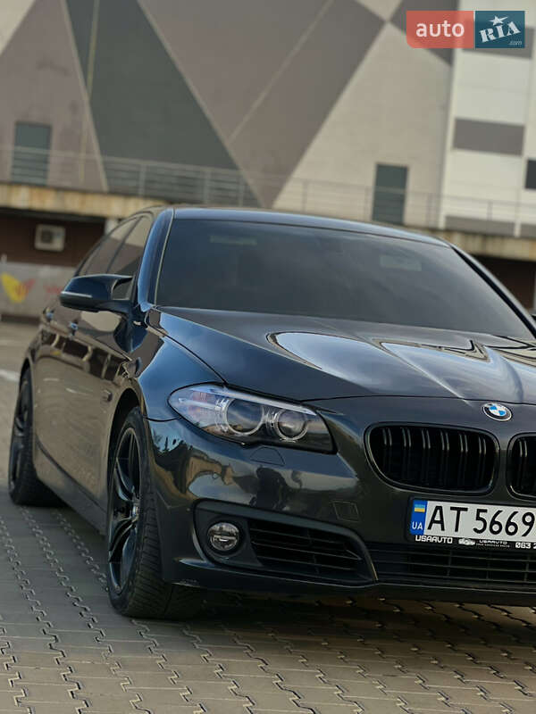 Седан BMW 5 Series 2015 в Ивано-Франковске