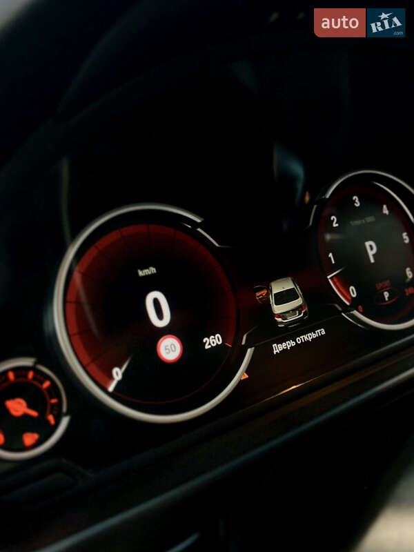 Седан BMW 5 Series 2015 в Ивано-Франковске