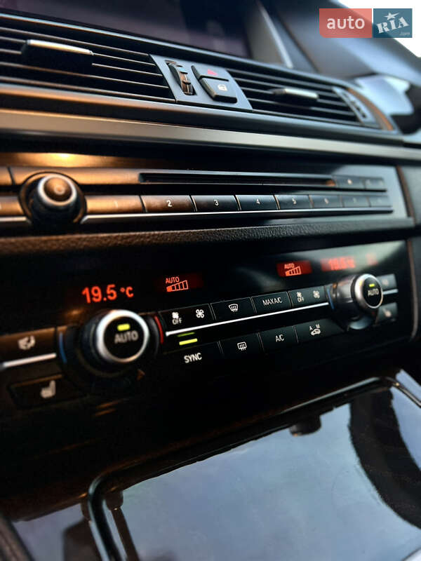 Седан BMW 5 Series 2015 в Ивано-Франковске