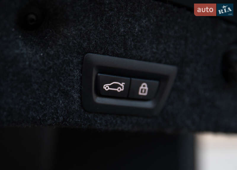 Седан BMW 5 Series 2015 в Ивано-Франковске