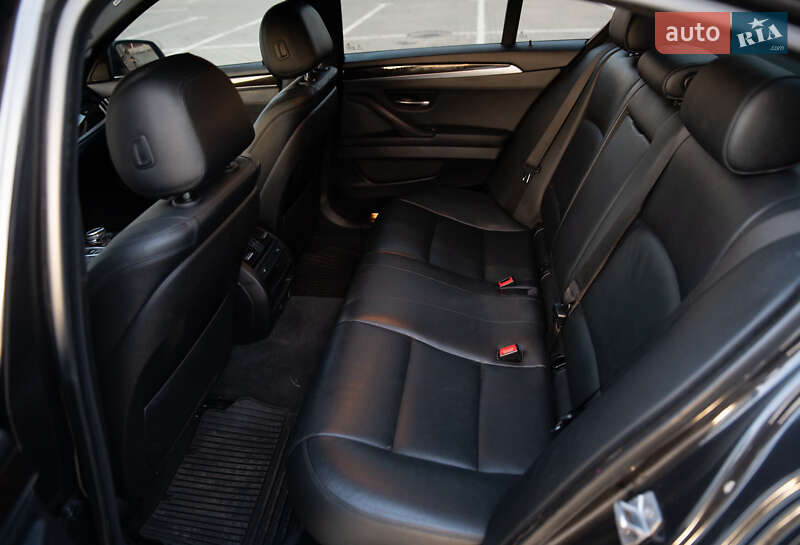 Седан BMW 5 Series 2015 в Ивано-Франковске