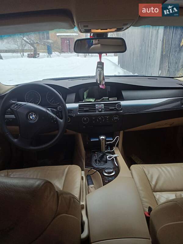 Седан BMW 5 Series 2006 в Радомышле