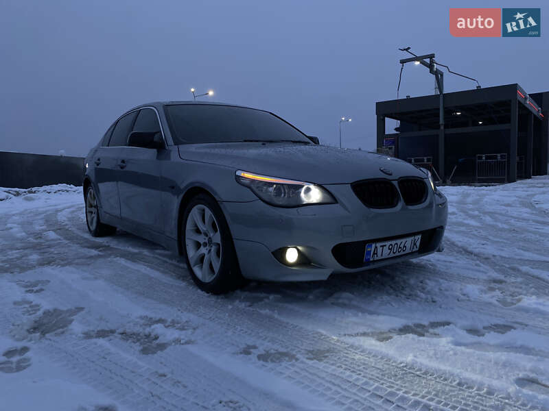 Седан BMW 5 Series 2004 в Долине