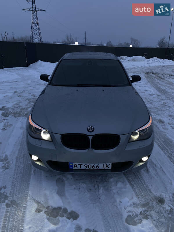 Седан BMW 5 Series 2004 в Долине
