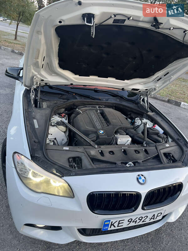 Седан BMW 5 Series 2012 в Запорожье