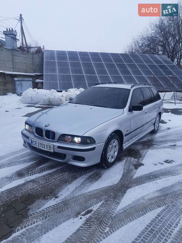 Универсал BMW 5 Series 1998 в Кицмани