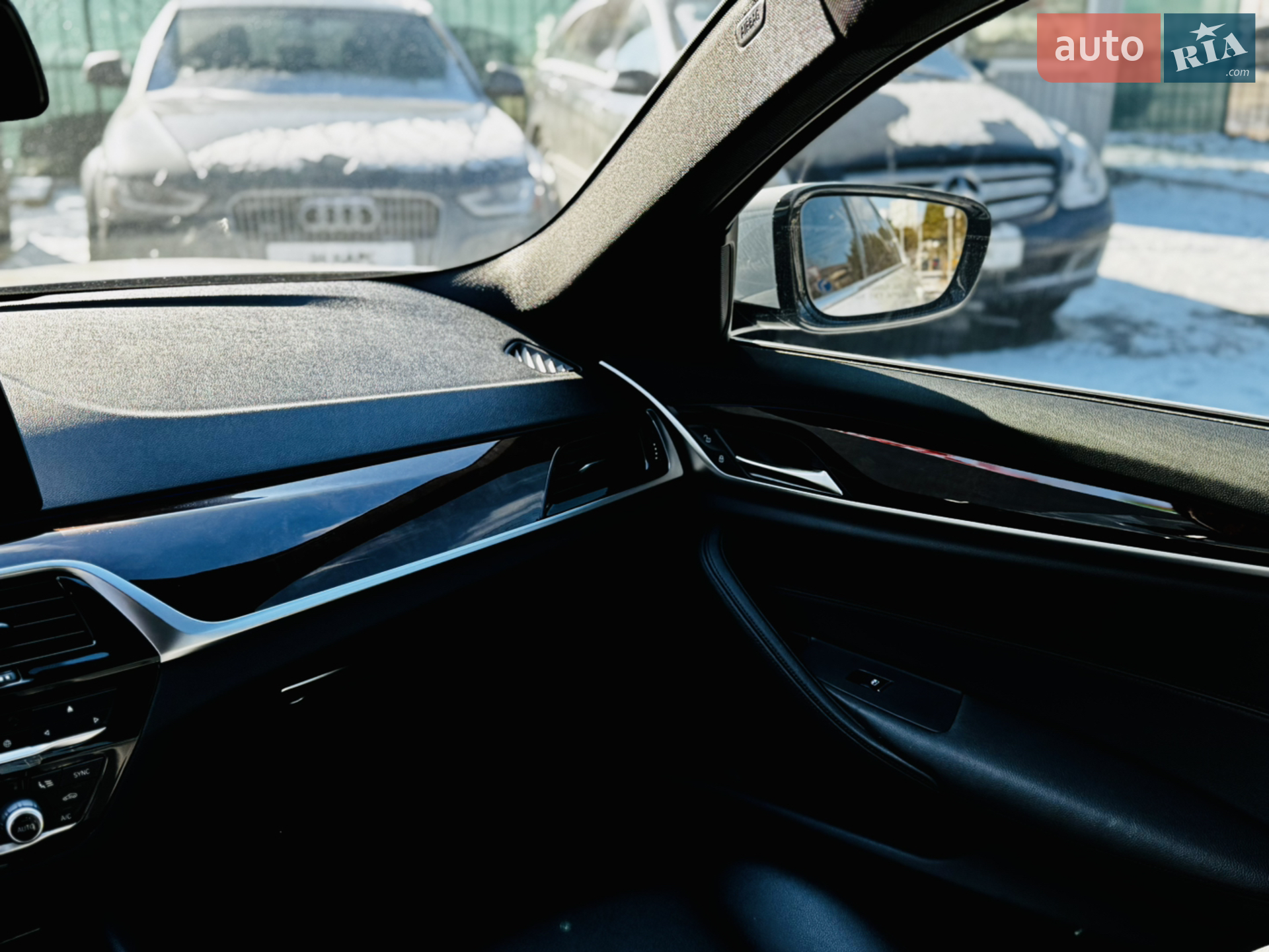 2017 BMW 5er - мініатюра 33