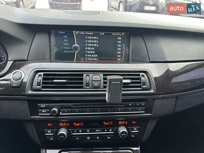 Седан BMW 5 Series 2010 в Хмельницком фото 12 Седан BMW 5 Series 2010 в Хмельницком