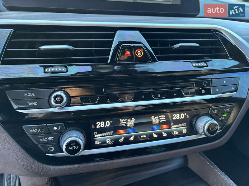 Седан BMW 5 Series 2017 в Барышевке