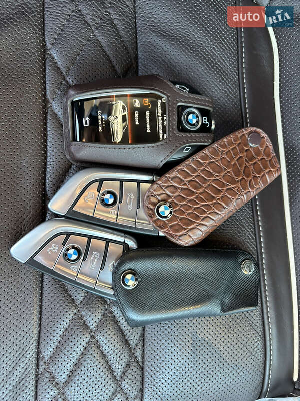 Седан BMW 5 Series 2017 в Барышевке