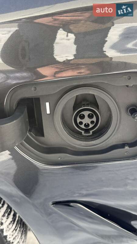 Седан BMW 5 Series 2017 в Киеве фото 19 Седан BMW 5 Series 2017 в Киеве