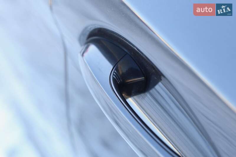 Седан BMW 5 Series 2018 в Киеве