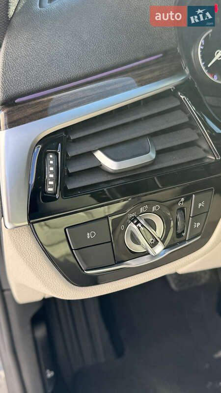 Седан BMW 5 Series 2017 в Киеве фото 28 Седан BMW 5 Series 2017 в Киеве