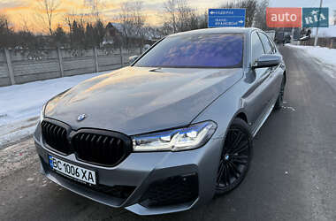 Седан BMW 5 Series 2018 в Надворной