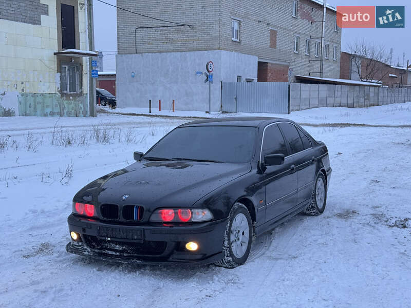 Седан BMW 5 Series 1999 в Виннице