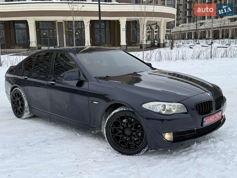 Седан BMW 5 Series 2012 в Киеве