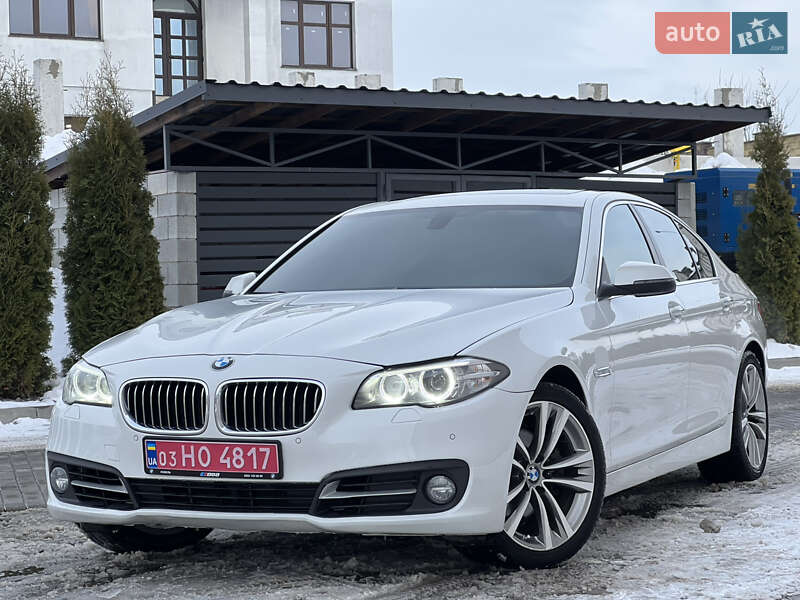 Седан BMW 5 Series 2015 в Ровно