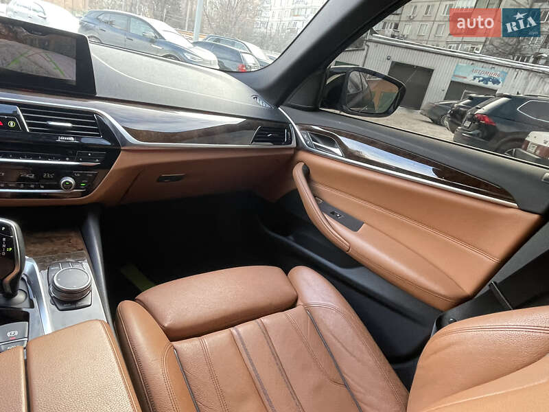 Седан BMW 5 Series 2017 в Харькове