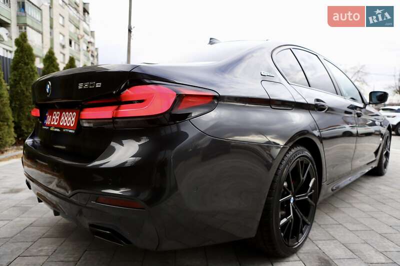 Седан BMW 5 Series 2020 в Дрогобыче
