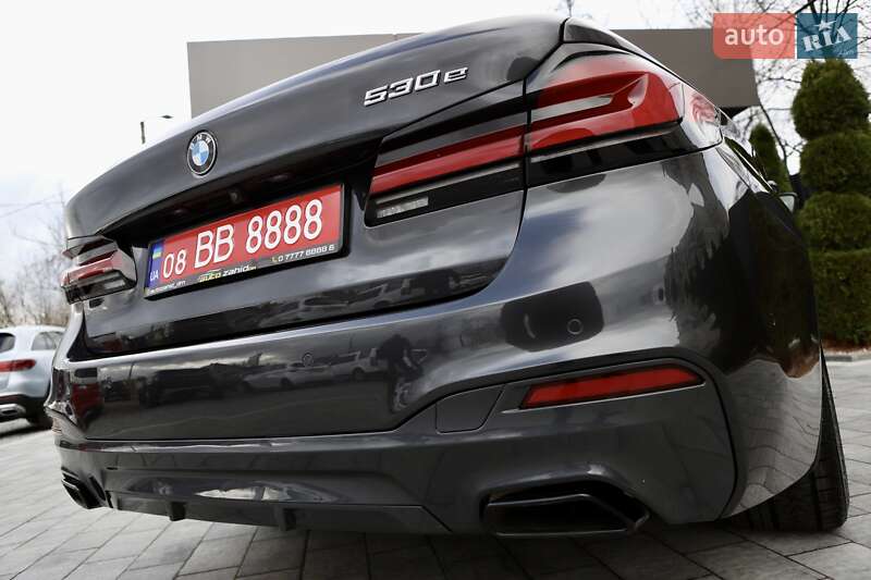 Седан BMW 5 Series 2020 в Дрогобыче