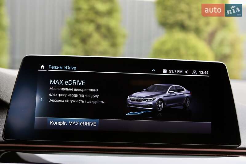 Седан BMW 5 Series 2020 в Дрогобыче