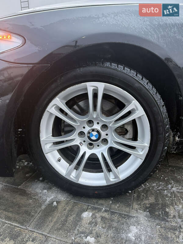 Седан BMW 5 Series 2012 в Луцке