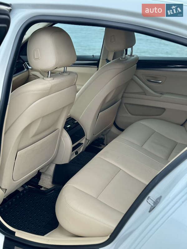 Седан BMW 5 Series 2013 в Виннице фото 53 Седан BMW 5 Series 2013 в Виннице